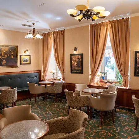 Ξενοδοχείο Hotel Ptuj 3*