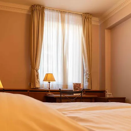 Hotel Ptuj فندق 3*